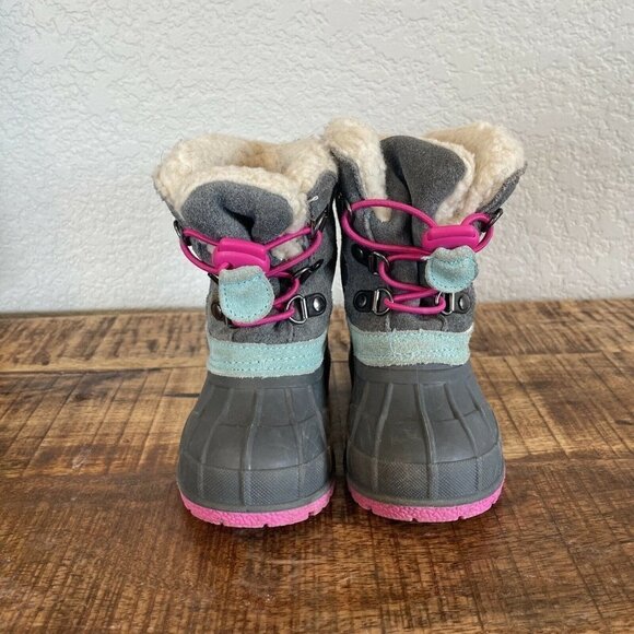 Cat & Jack Gray Letha Snow Boots Thermolite Genuine Suede 5/6 - Picture 3 of 8